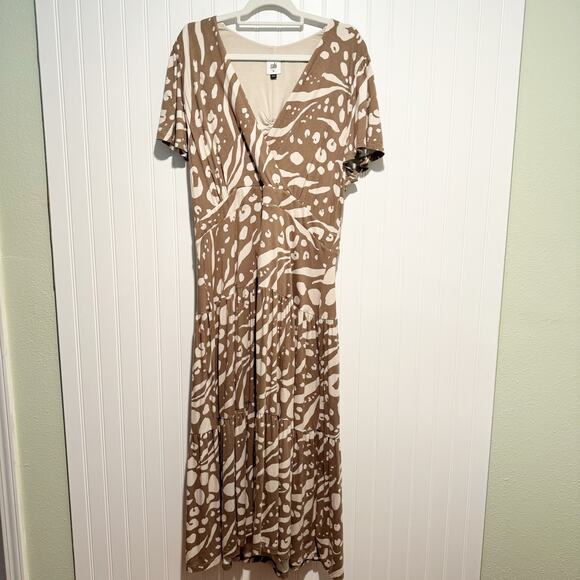 Cabi Swoon Maxi Dress Tiered Back Cutout Taupe Cream Size XL - Picture 2 of 8